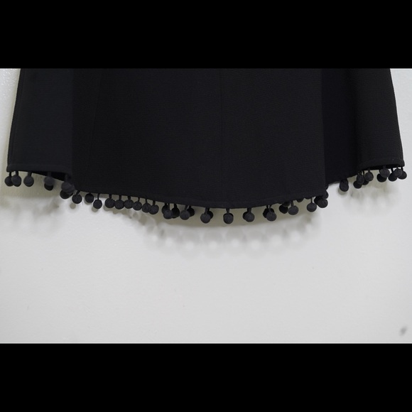 Club Monaco Black Skirt - Picture 3 of 6